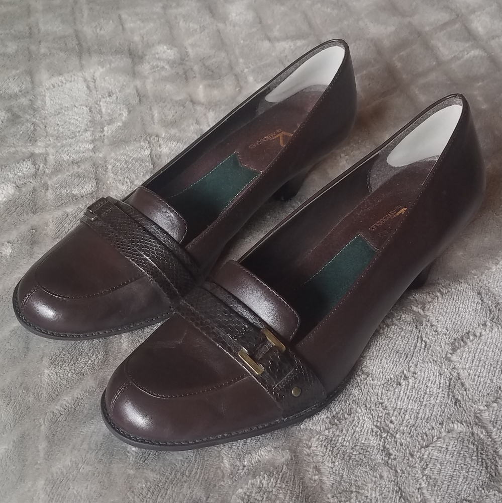 A2 by Aerosoles Dark Brown Leather Low Heel Loafers